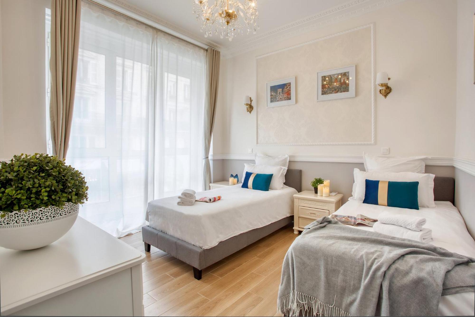 Charmant 150M2 5Ch Romantic - Centre Ville - Clim パリ エクステリア 写真